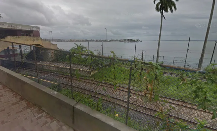 Criminosos “desovam” corpos na linha do trem do Subúrbio dentro de sete horas