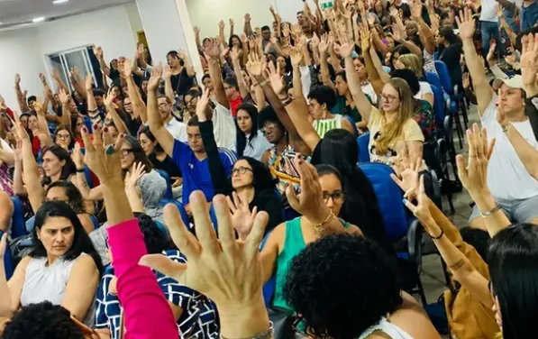 Professores da rede particular da Bahia fazem nova paralisação nesta quinta (16)