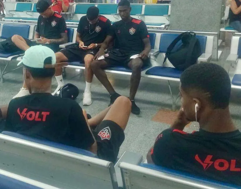 Para cumprir tabela na Copa do Nordeste, Vitória viaja com delegação do sub-20 para enfrentar Campinense