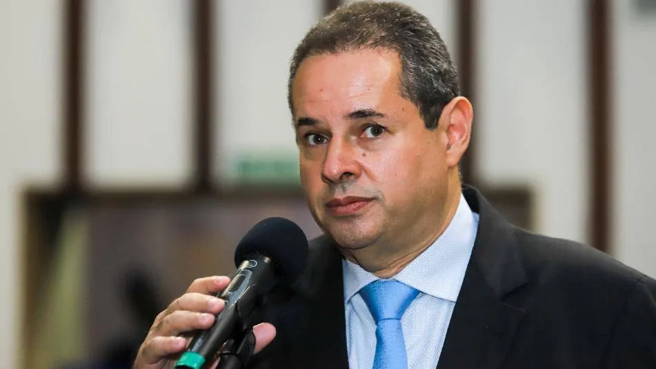 Deputado pede isenção de pagamento de pedágio para motocicletas e bicicletas na Bahia