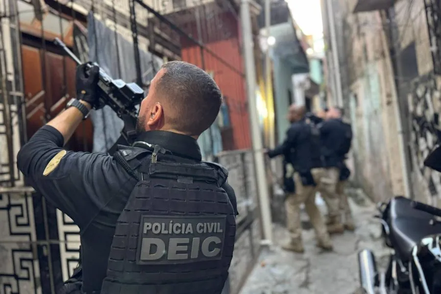 Suspeito de ataques a bancos morre em confronto com a Polícia Civil