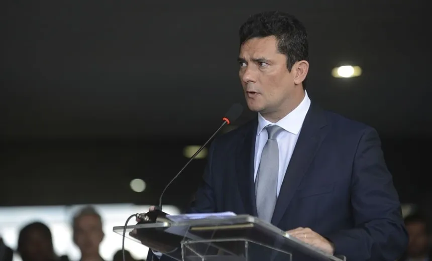 ?Brasil jamais será porto seguro para criminosos?; diz Sérgio Moro