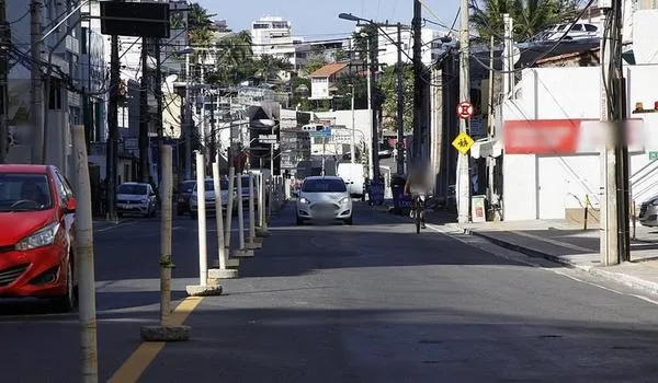 Se ligue: trânsito é interditado na Avenida Oceânica por conta de obras; ônibus têm roteiros modificados