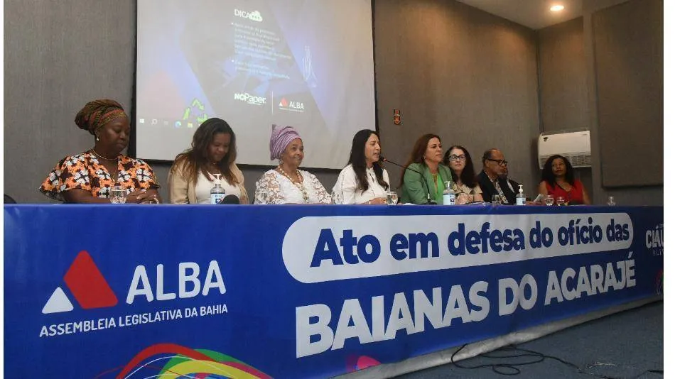 AL-BA sedia ato em defesa do ofício das baianas de acarajé