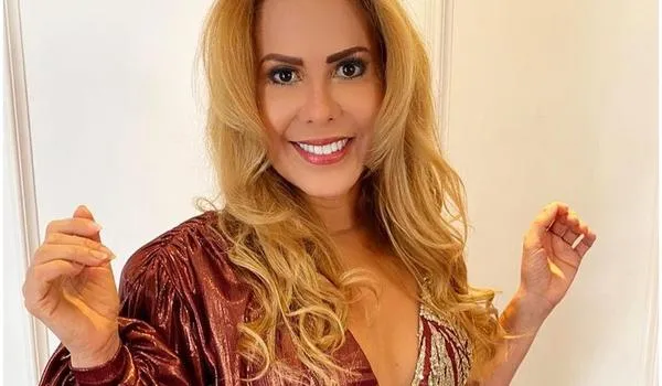 Joelma revela que está há três anos "sem beijar na boca" e internautas se identificam; confira as reações