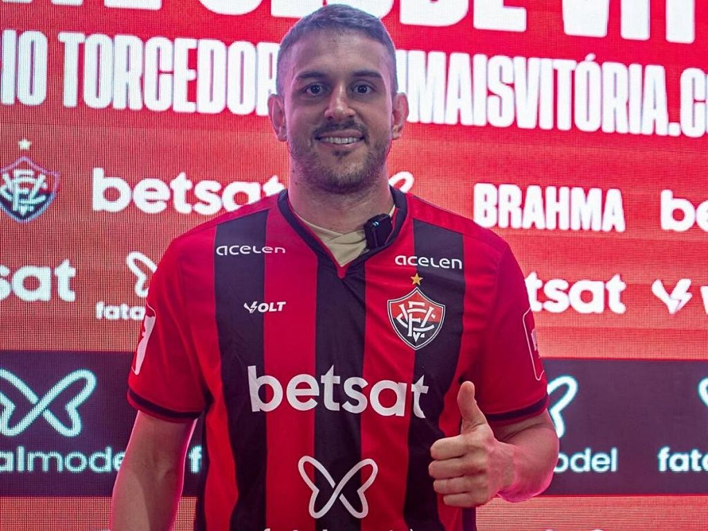 A Justiça baiana decretou que o Vitória indenizasse Bruno Uvini em R$ 5 milhões. Foto: EC Vitória