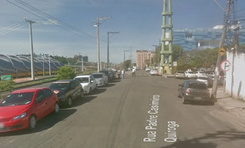 Trânsito é alterado em rua do Imbuí; confira as modificações 