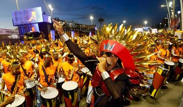 Carlinhos Brown é o convidado da última edição do Reguetho da Timbalada