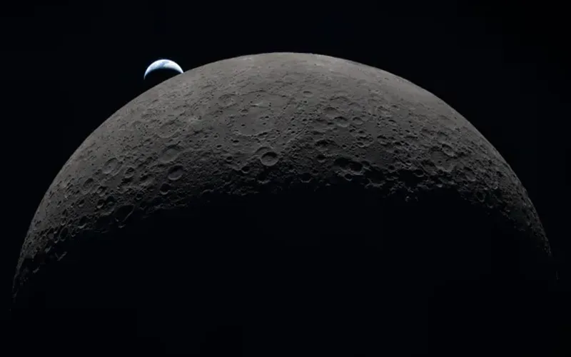 A NASA divulgou, nesta ter&ccedil;a-feira (7), uma nova imagem da miss&atilde;o Artemis II que mostra o chamado lado oculto da Lua/Foto: Nasa/Redes Sociais