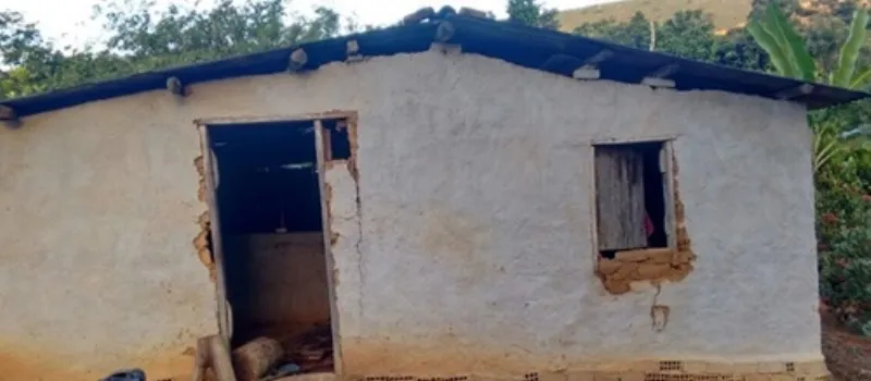 VIOLÊNCIA: Casal é assassinado a facadas dentro da própria casa na zona rural de Itamaraju