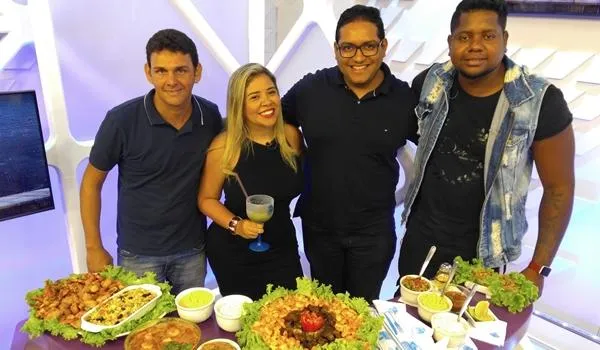 Saideira de Verão:  saiba onde encontrar barracas de praia com atração musical na capital baiana