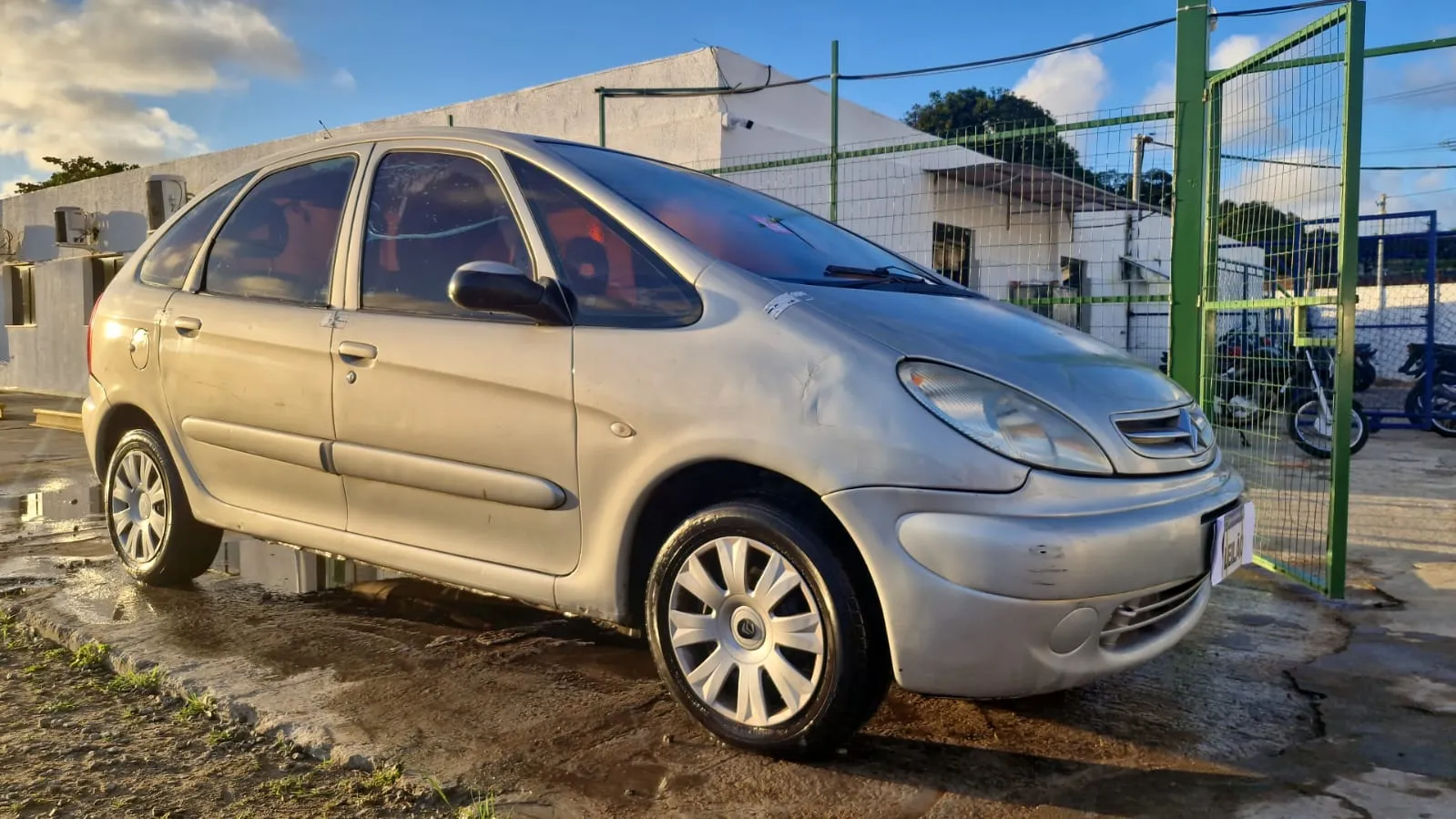 Veículos disponíveis em leilão do Detran-BA na Bahia