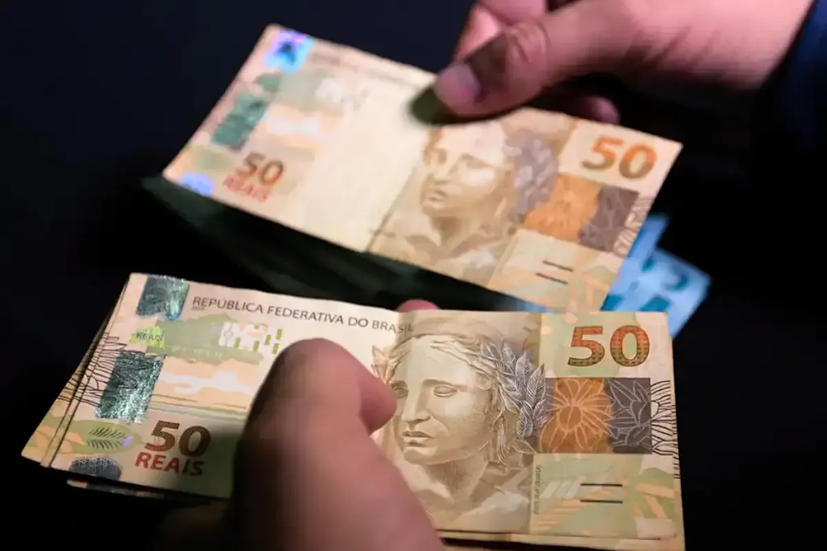 dinheiro 13º salário