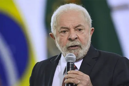 PEC do Fim da Reeleição afeta Lula em 2026? Entenda regra