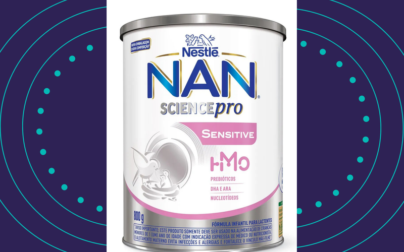 A Nan Science Pro Sensitive 800g &eacute; uma f&oacute;rmula infantil para beb&ecirc;s de 0 a 6 meses, desenvolvida para sensibilidades digestivas leves, contendo prebi&oacute;ticos, DHA, ARA e nucleot&iacute;deos/Foto: Divulga&ccedil;&atilde;o/Nestl&eacute;&nbsp;