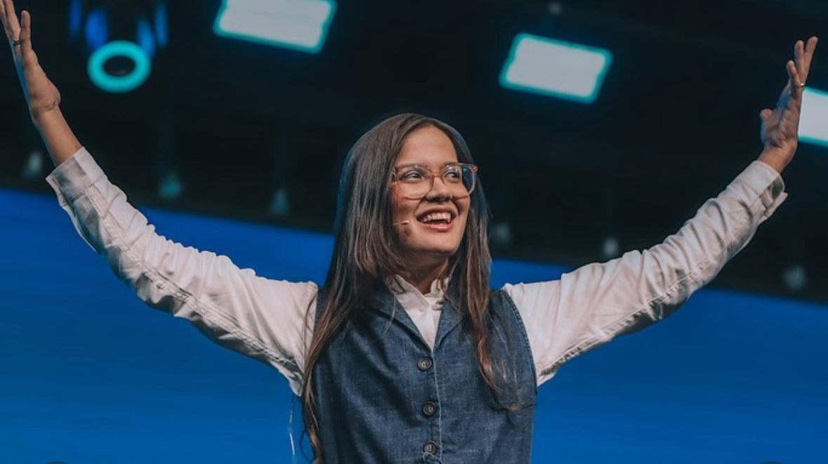 Segundo a pastora, muitos fiéis deixaram de seguir o influenciador após a denúncia. | Foto: Redes Sociais