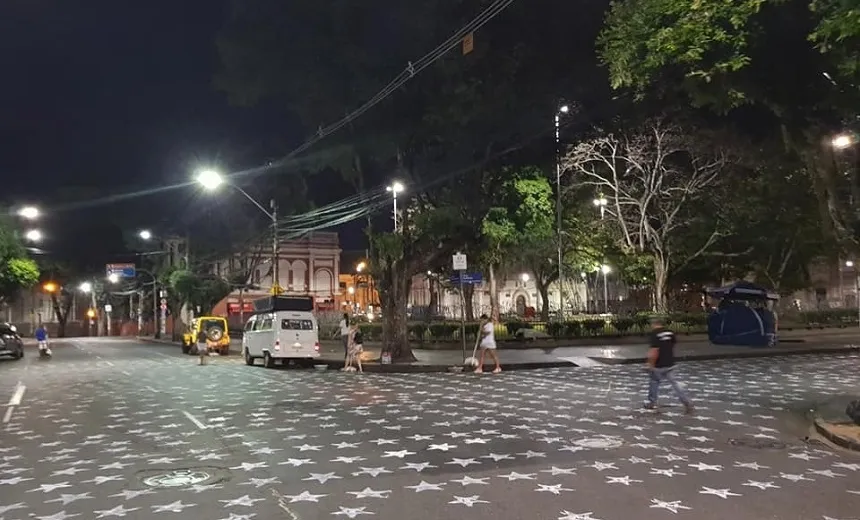 Vias de Salvador são marcadas com “estrelas petistas” e Prefeitura promete ir à Justiça