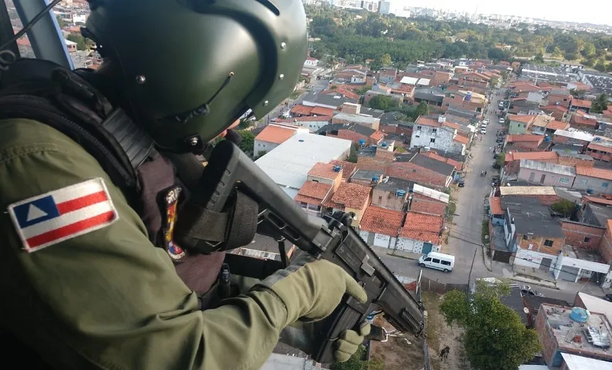 Dois homens morrem durante confronto com a polícia em Lauro de Freitas