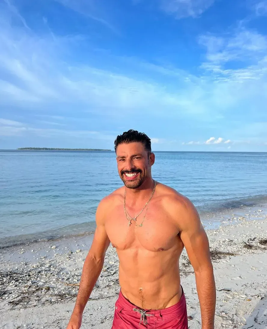 Foto: Instagram/@cauareymond