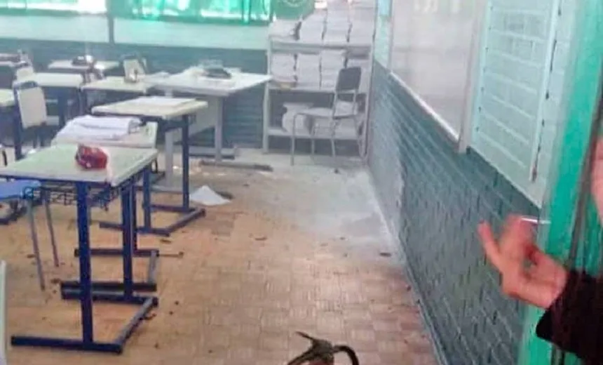 Ex-aluno invade escola com uma machadinha e fere estudantes no Rio Grande do Sul