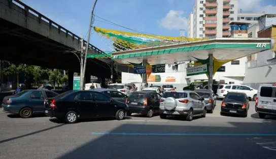 Bahia teve segunda gasolina mais barata do Nordeste em fevereiro, aponta estudo