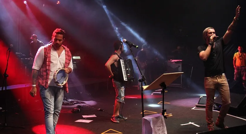 Banda Pra Casar encerra Palco 2 do Arraiá do Galinho  2015 neste sábado