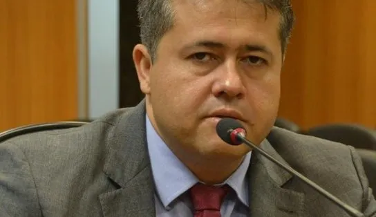 Deputado apresenta projeto que restringe direitos de quem não optar pela vacina na Bahia 