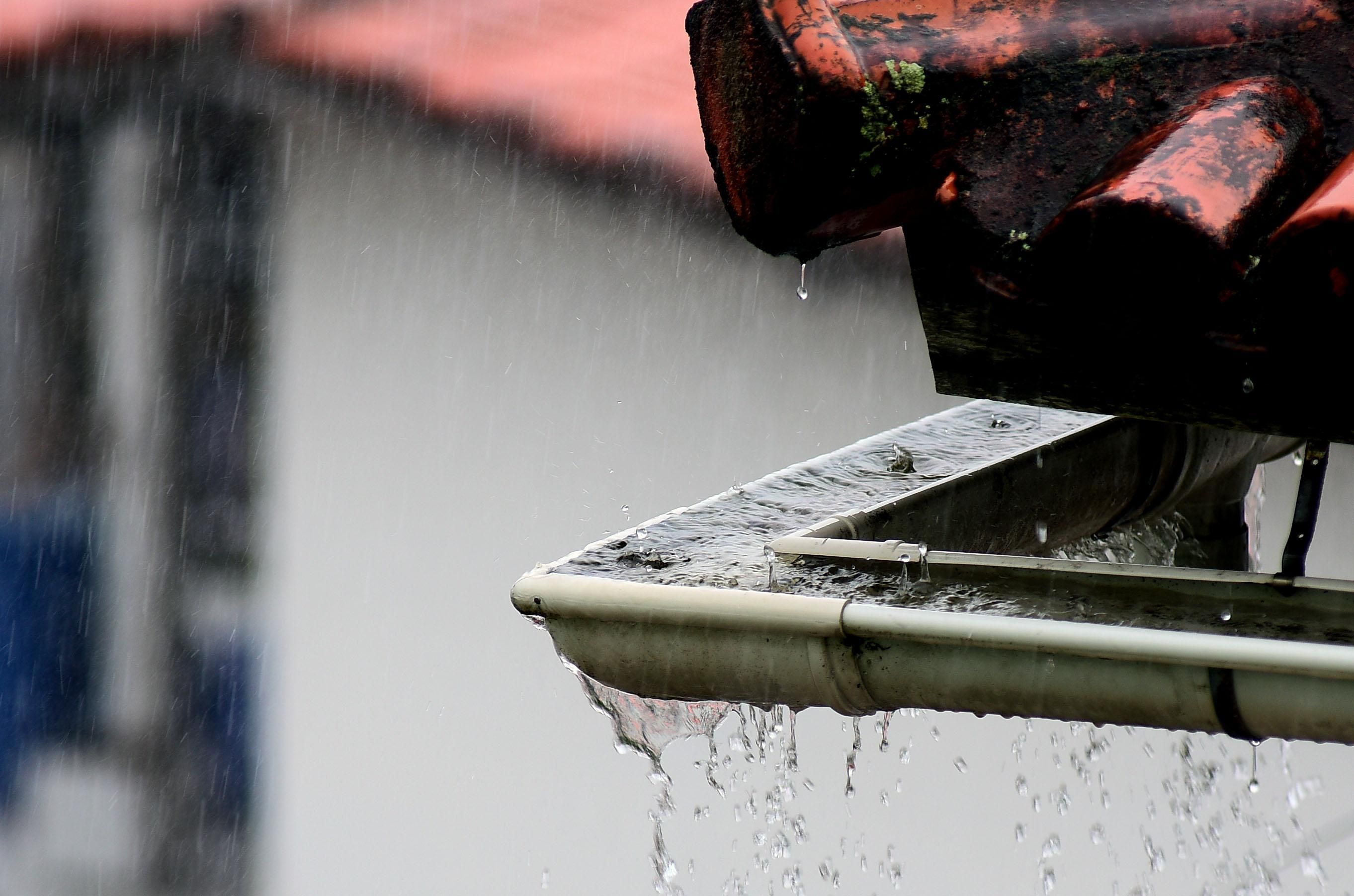 Ver&atilde;o come&ccedil;a com chuva em Salvador | Foto: Jefferson Peixoto/Secom