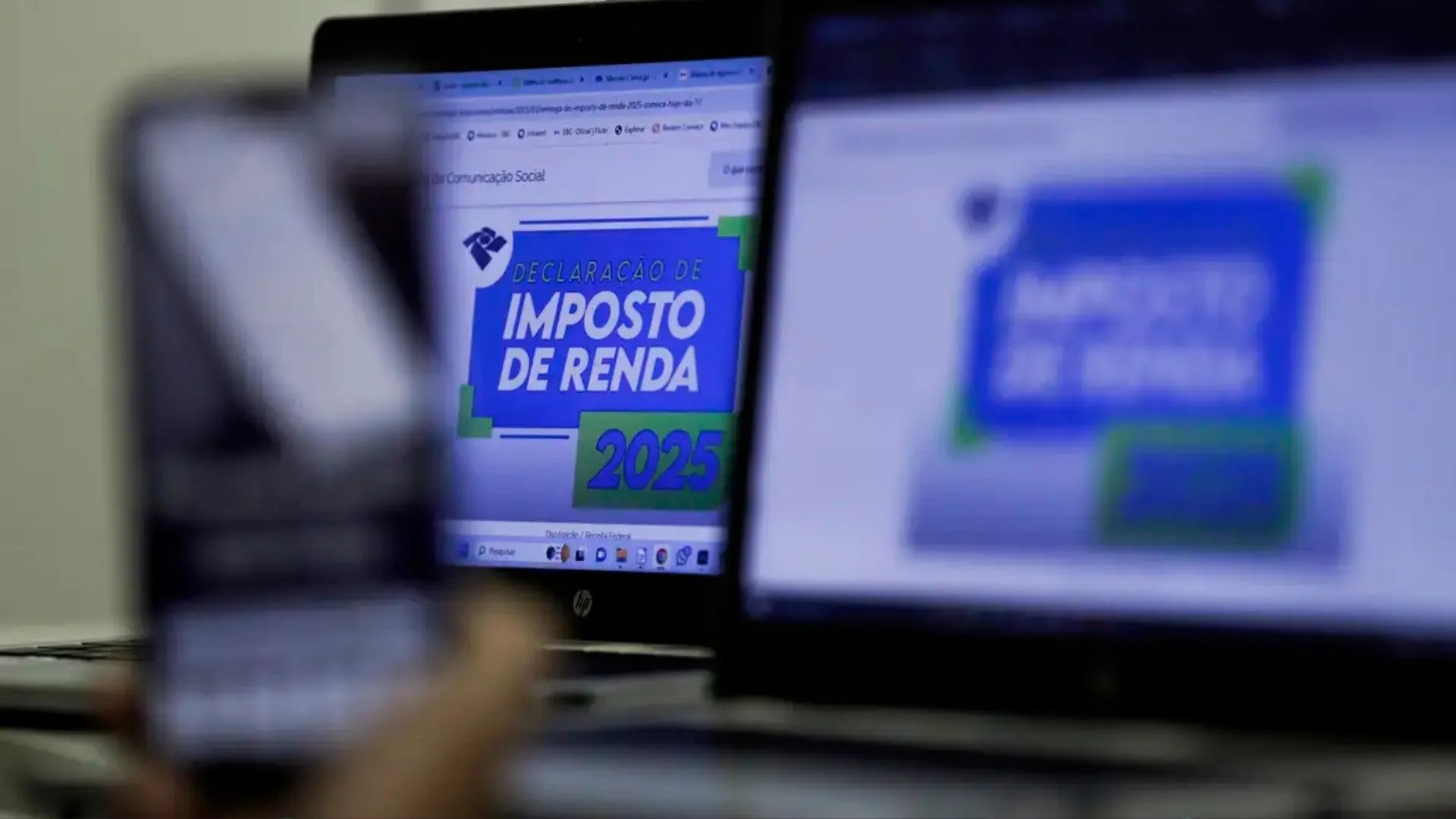 Quando sai o primeiro lote da restituição do Imposto de Renda 2026