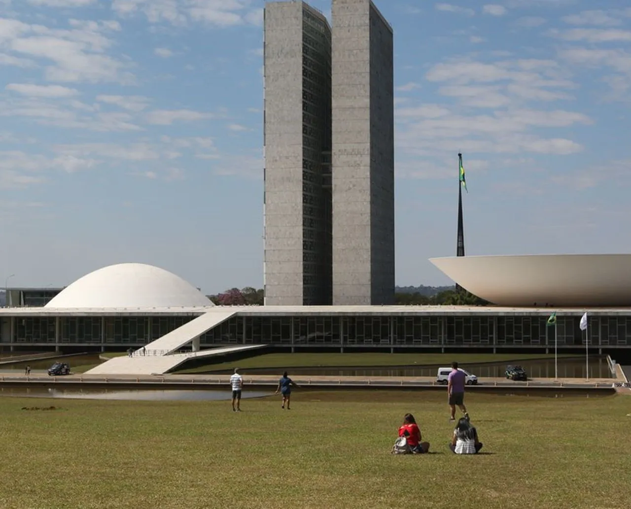 CPI das Apostas Esportivas: ex-árbitro suspeito de interferir em resultados de jogos é ouvido