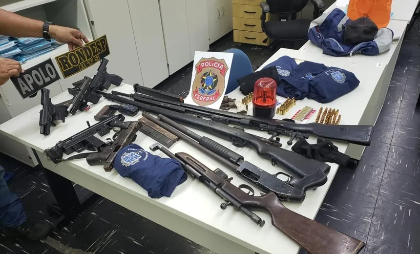 Operação da SSP e PF apreende fuzis, metralhadoras e rifle em SSA