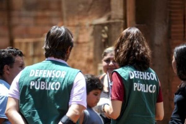 Associa&ccedil;&atilde;o Das Defensoras E Defensores