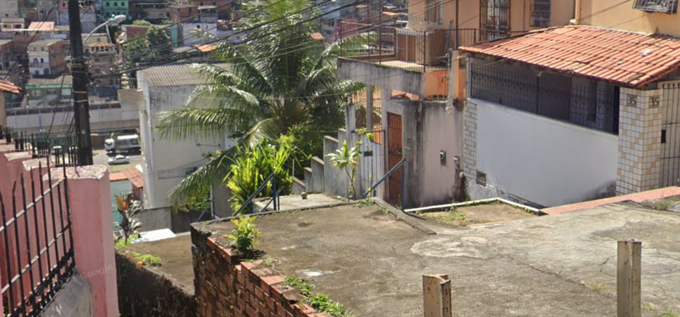 Corpo encontrado em Salvador. Foto: Google Street view