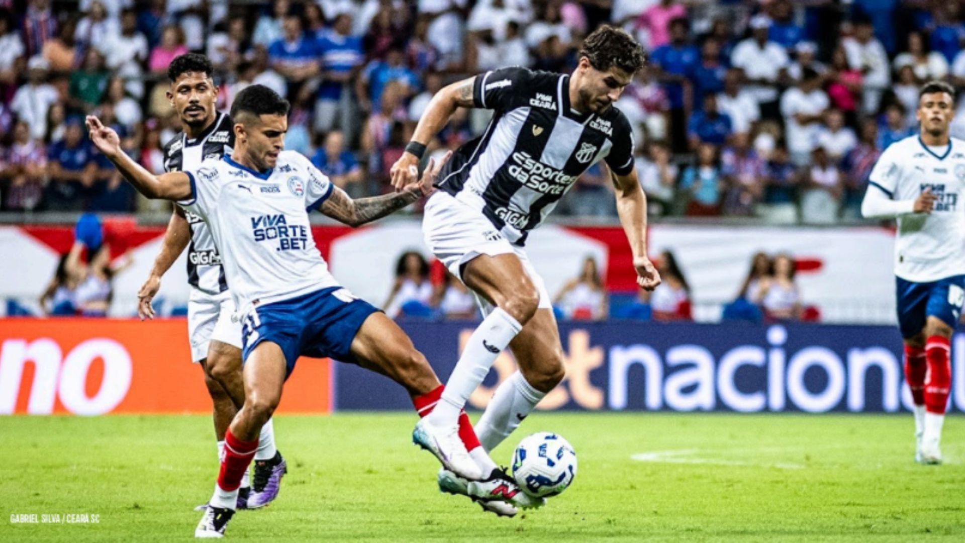 Ceará e Bahia se enfrentam pela semifinal da Copa do Nordeste | Foto: Gabriel Silva/Ceará SC