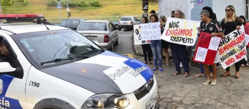 #prayforES: Falta de policiamento em Vitória gera onda de violência, com 52 homicídios no final de semana