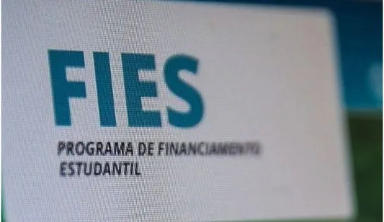 Fies: prazo para aprovados complementarem informações termina nesta sexta-feira