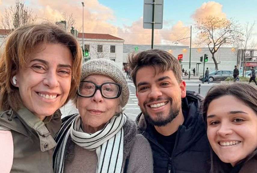 Registro inesperado com duas lendas do cinema brasileiro em Lisboa.  /   Foto: Mattheus Nobrega