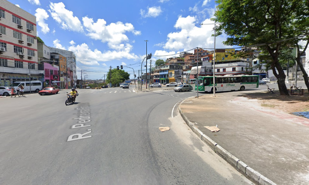 Homem é morto em via pública no Largo do Tanque .Foto: Google Street View