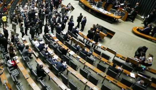 Câmara aprova em primeiro turno texto-base da PEC dos Precatórios; veja como votaram os deputados baianos