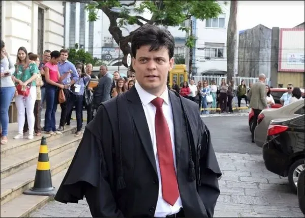 Presidente da OAB-BA descreve Daniel Keller como um 