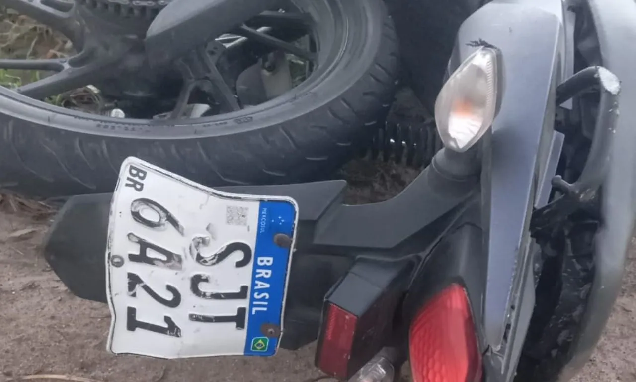 Vigilante morre após acidente com motocicleta na BR-324, em Feira de Santana
