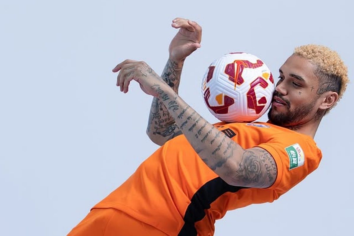 Novo 9: Vitória anuncia contratação de atacante Pedro Henrique. Foto: Instagram