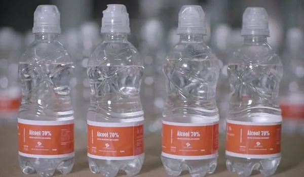 Empresas privadas doam produtos para rede pública de saúde da Bahia; álcool em gel é um dos itens
