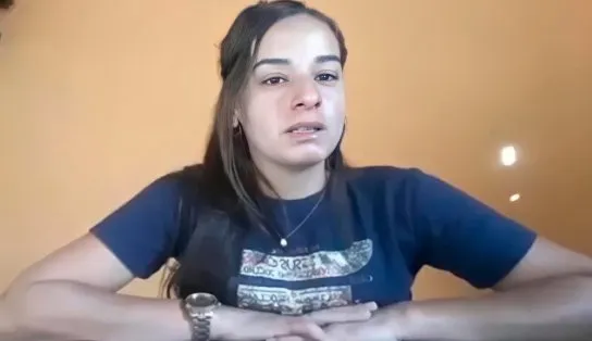 "Não foi um golpe", diz técnica de enfermagem que 'fingiu' aplicar vacina em idosa na Bahia