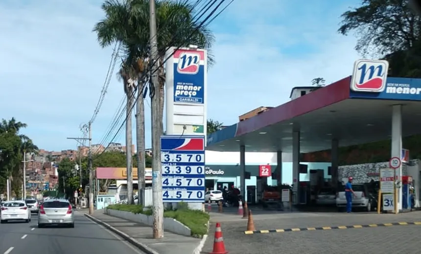  Preço da gasolina dispara em Salvador; diferença chega a R$ 0,70