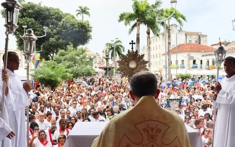 A celebra&ccedil;&atilde;o de Corpus Christi foi institu&iacute;da pela Igreja Cat&oacute;lica no s&eacute;culo XIII e tem como principal objetivo homenagear a presen&ccedil;a de Cristo na Eucaristia/Foto: Reprodu&ccedil;&atilde;o&nbsp;
