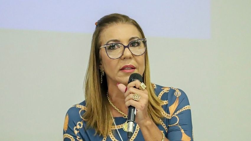 Monalisa Tavares retorna à prefeitura de Ibicaraí | Foto: divulgação/Facebook