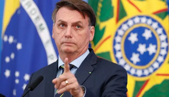 Bolsonaro diz que autor de atentado em Brasília teria 'perturbações na saúde mental' e lamenta ocorrido