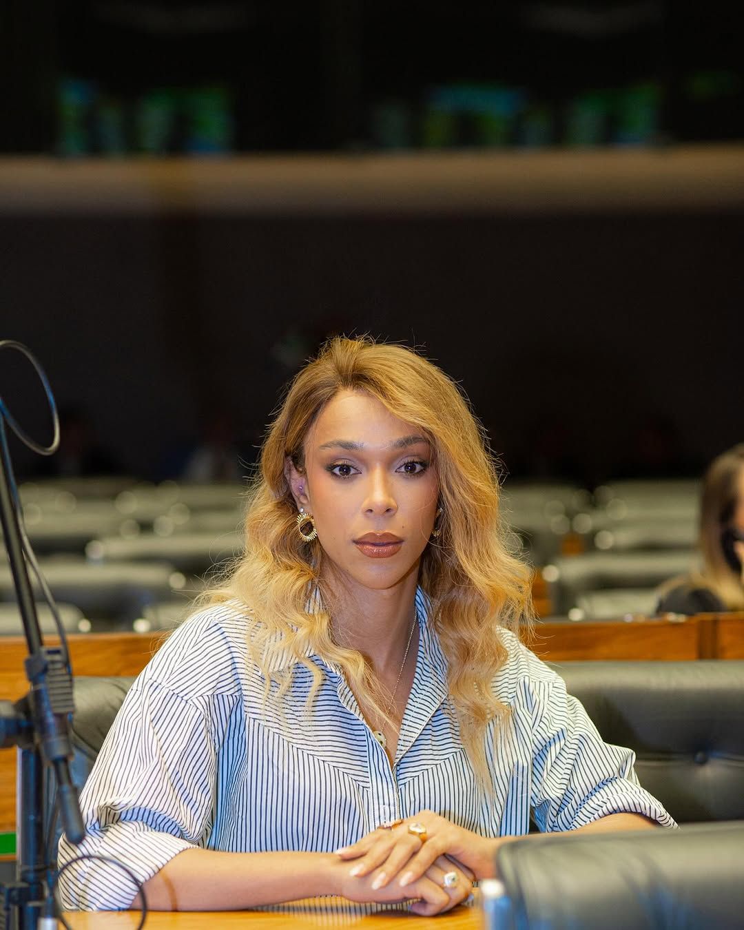 Érika Hilton entra com ação contra narrador da Band. Foto: Redes Sociais / @hilton_erika