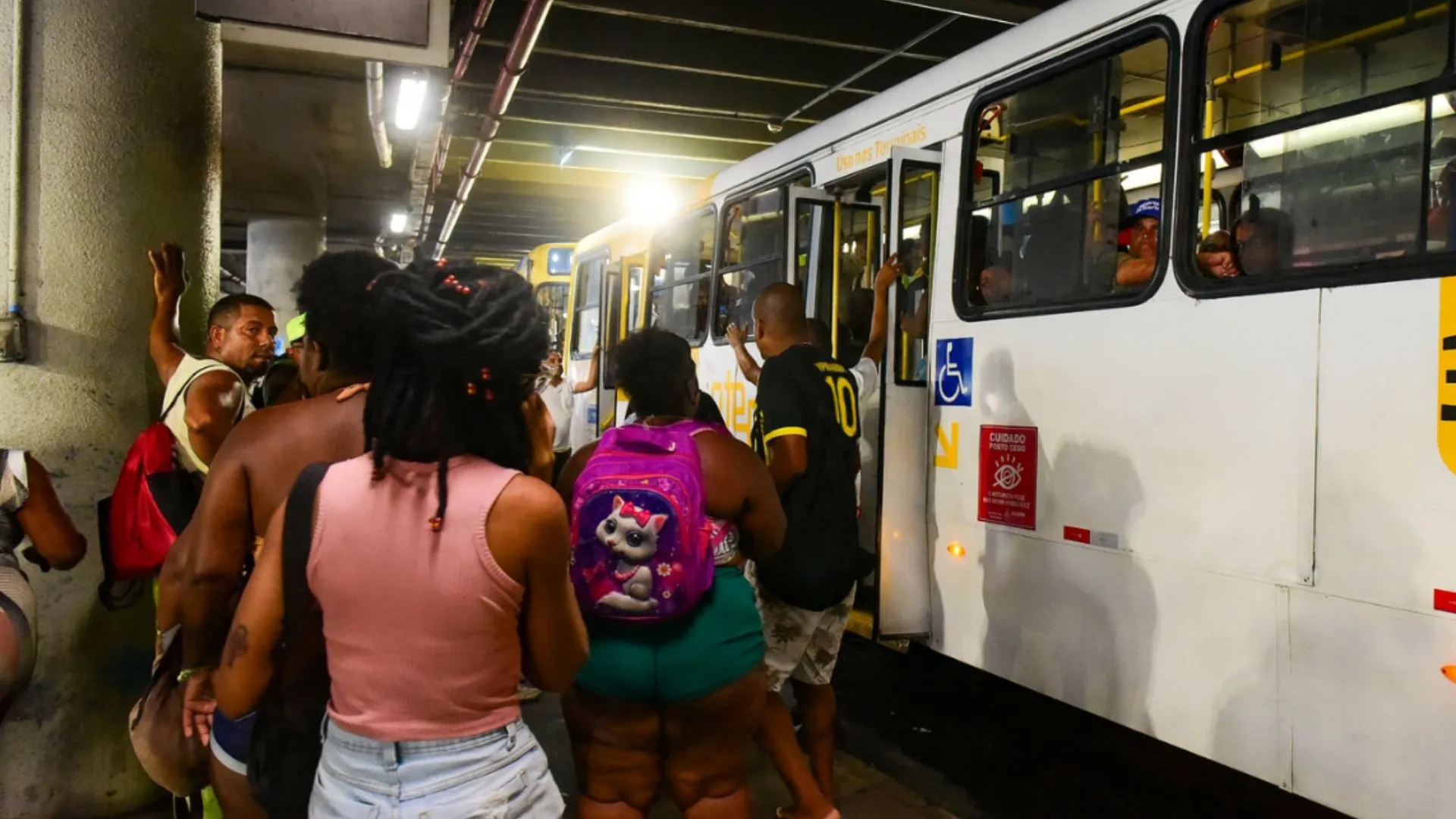 Estação da Lapa terá mudança no embarque neste domingo; veja o que muda